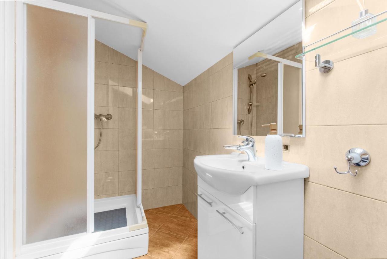 App 982 Apartment Rosini Екстериор снимка